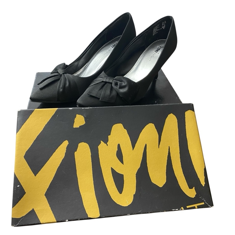 Wedding Dinner Satin Heels Dressy Lo Heel Feminine FIONI Like New